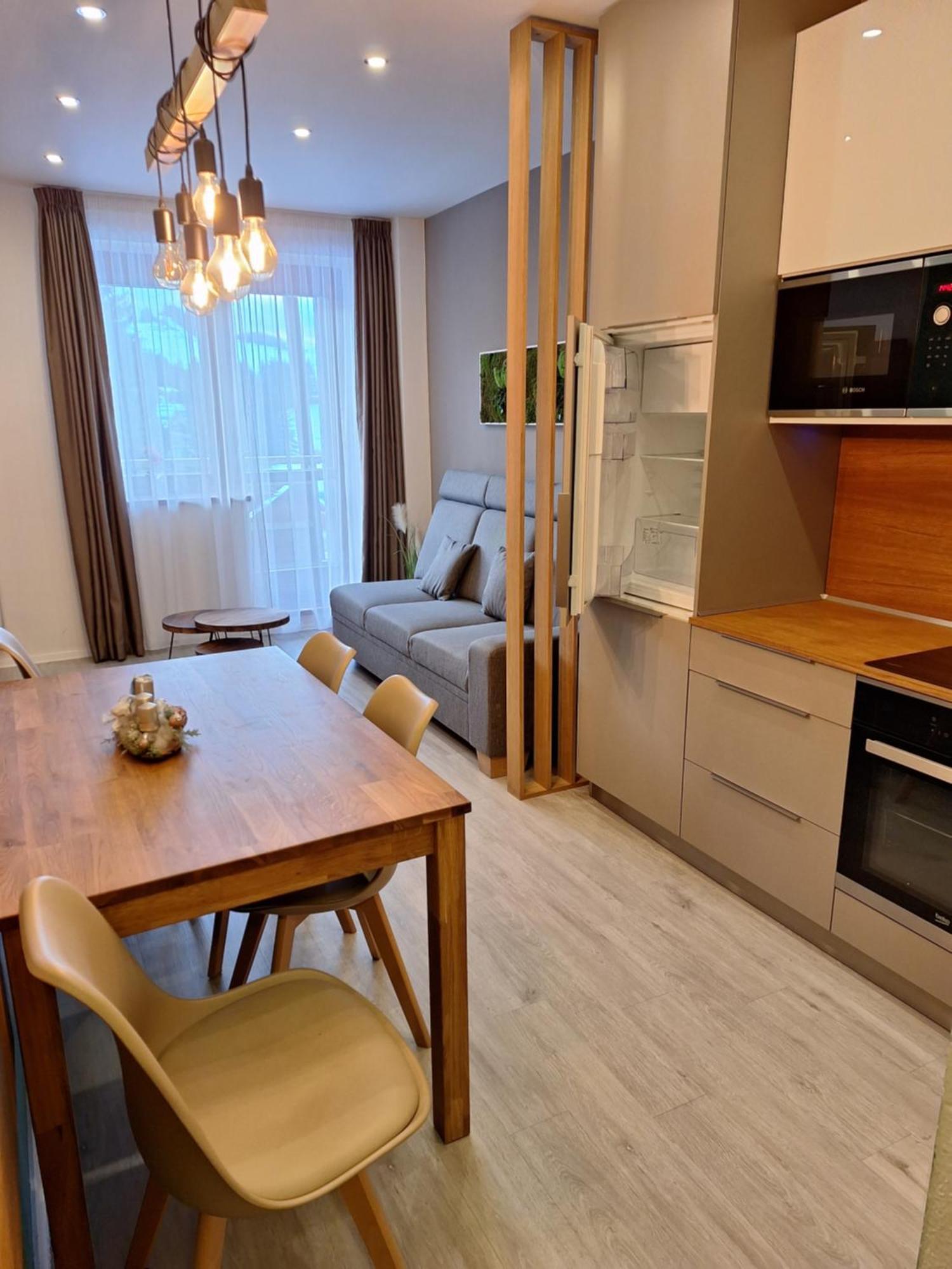 Tatran A 12 Apartment *
